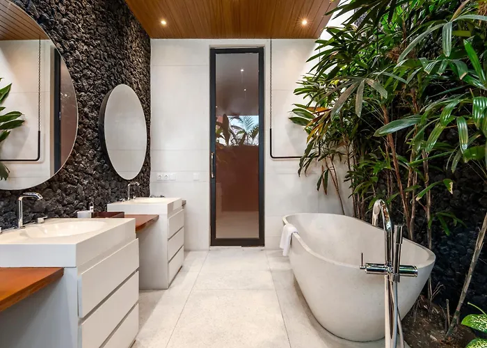Flow 13 - Luxury 3br Private Pool Villa